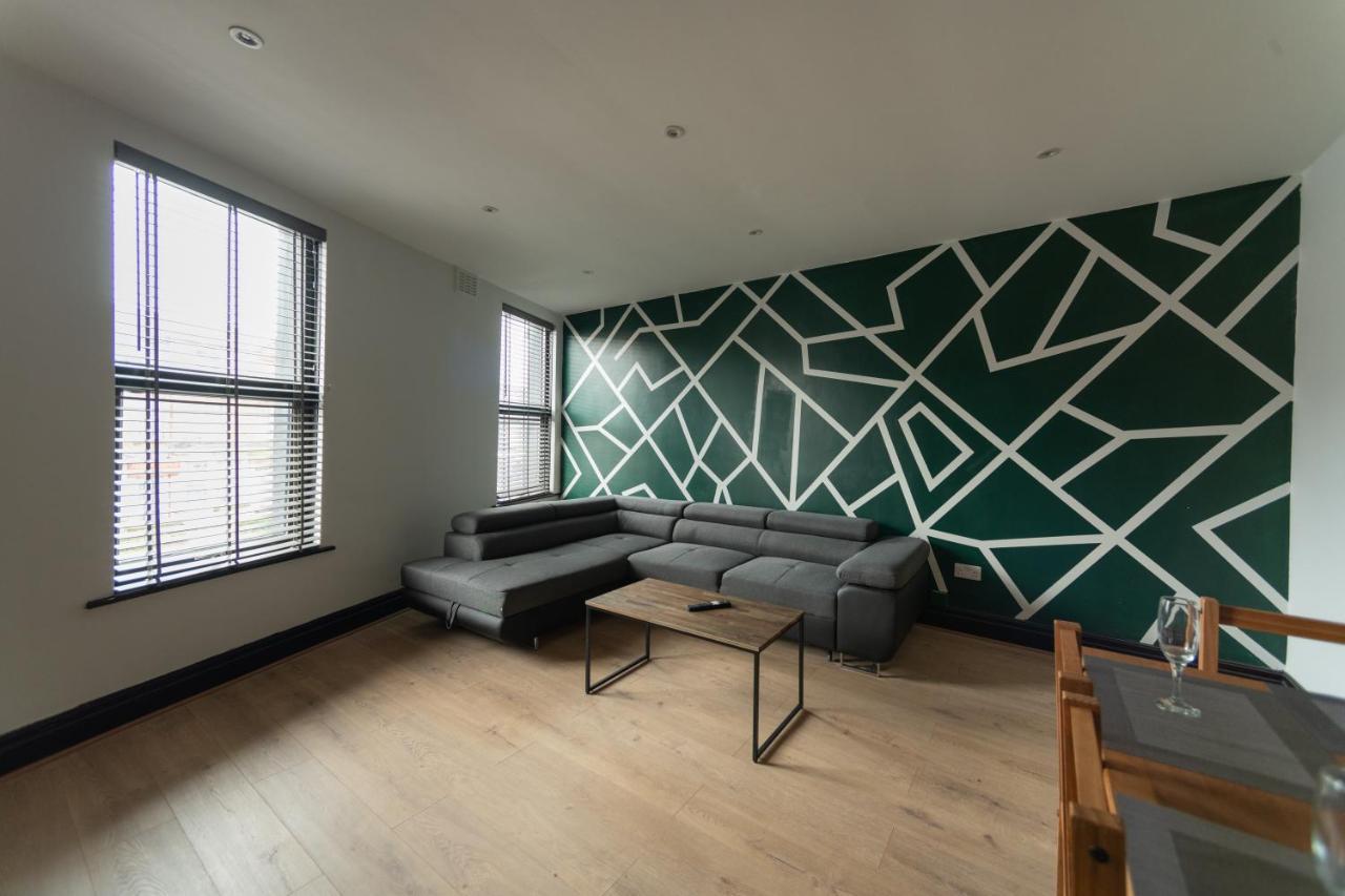 Lovely 2-Bed Apartment In Blackpool Secret House Экстерьер фото